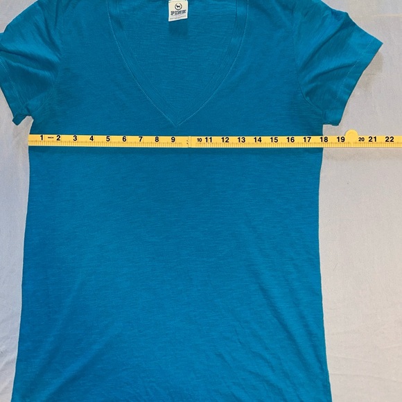 PINK • Victoria’s Secret • Everyday T-Shirt • Size Lg. - Picture 5 of 6